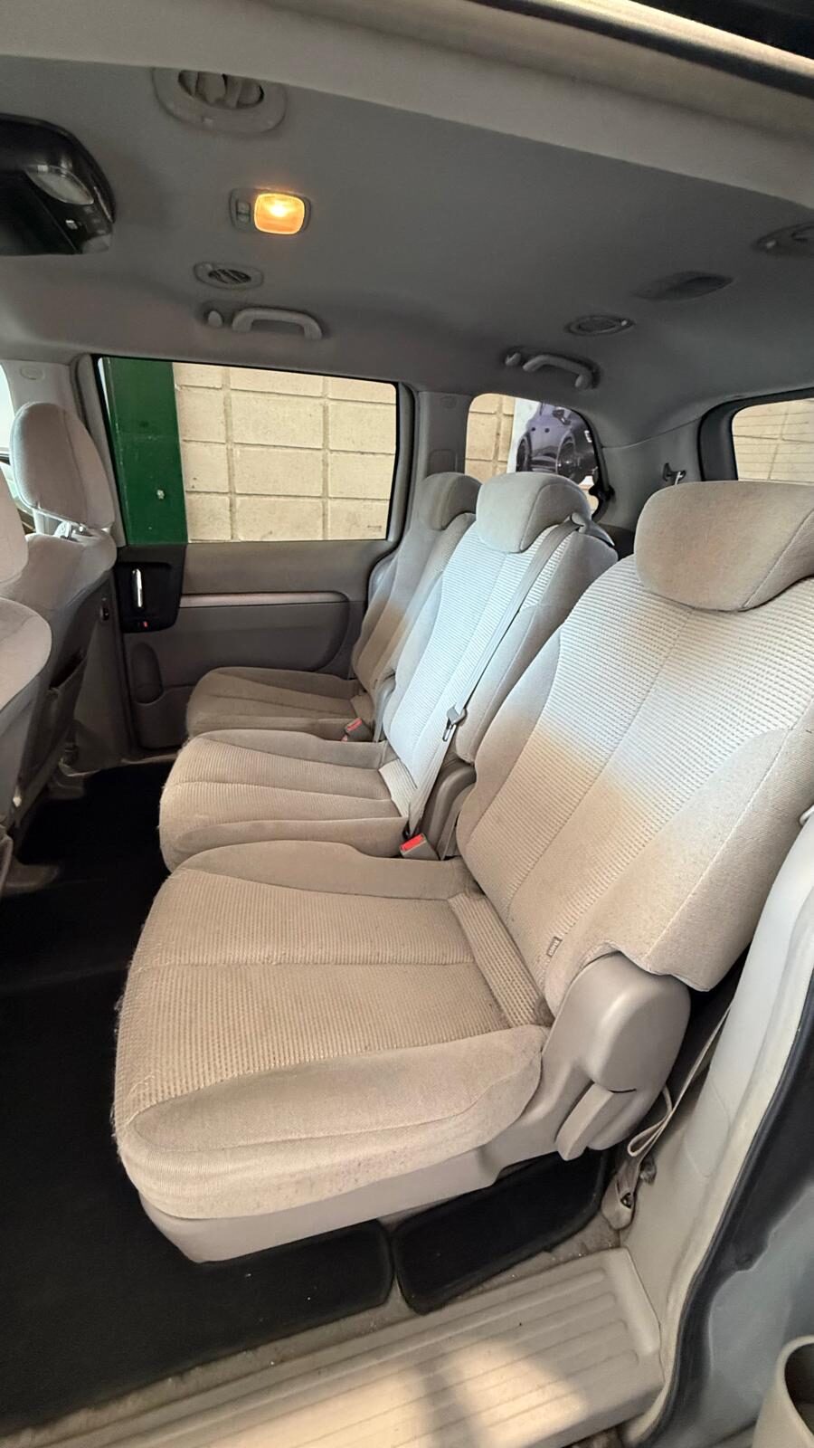 KIA carnival 2.9 vgx ex
