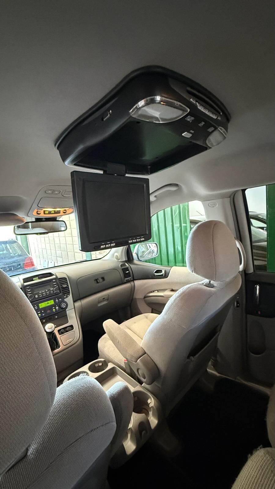 KIA carnival 2.9 vgx ex