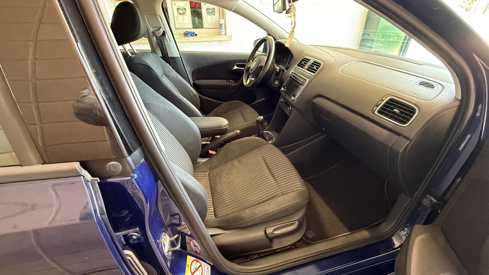 VOLKSWAGEN POLO 1.6 sport