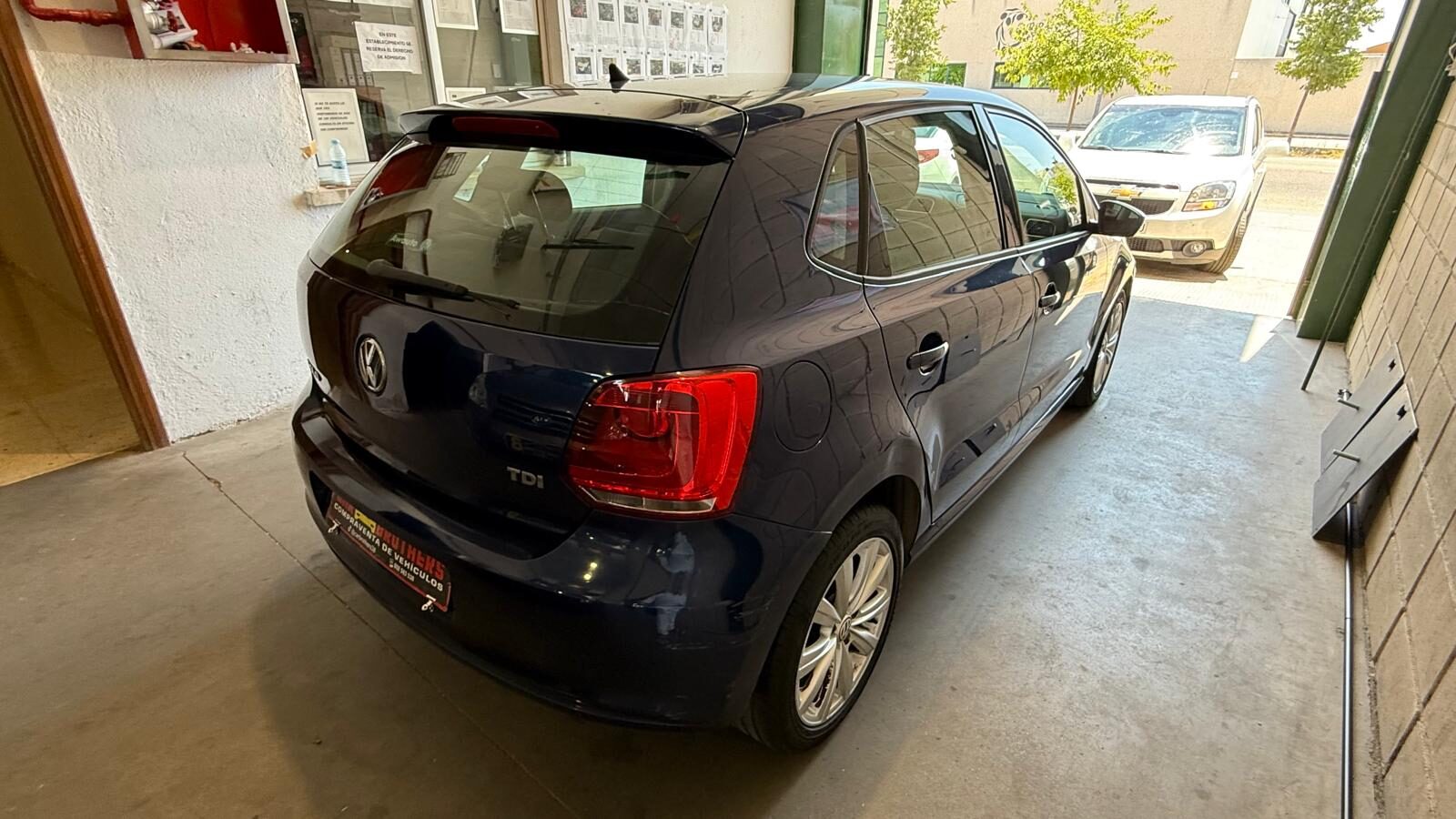 VOLKSWAGEN POLO 1.6 sport
