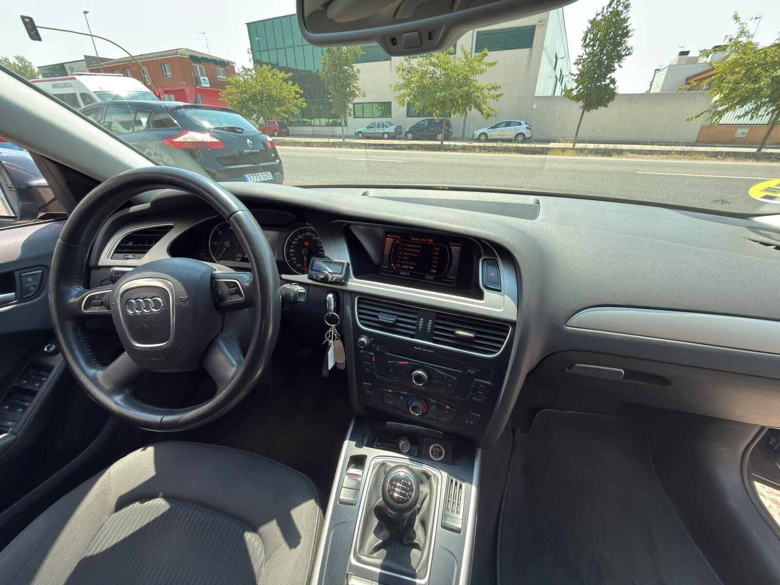 AUDI A4 2.0 TDI ATTRACTION