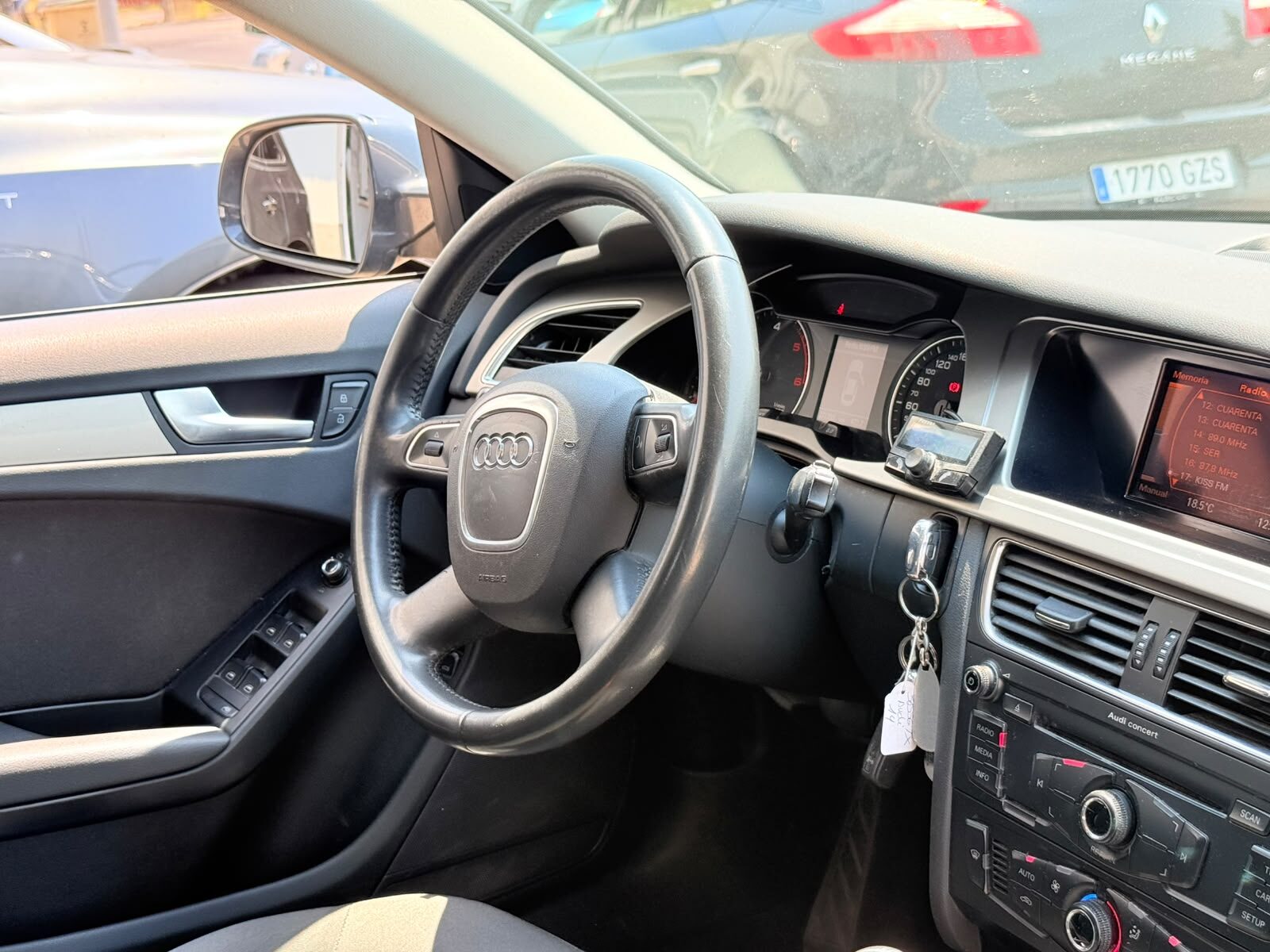 AUDI A4 2.0 TDI ATTRACTION