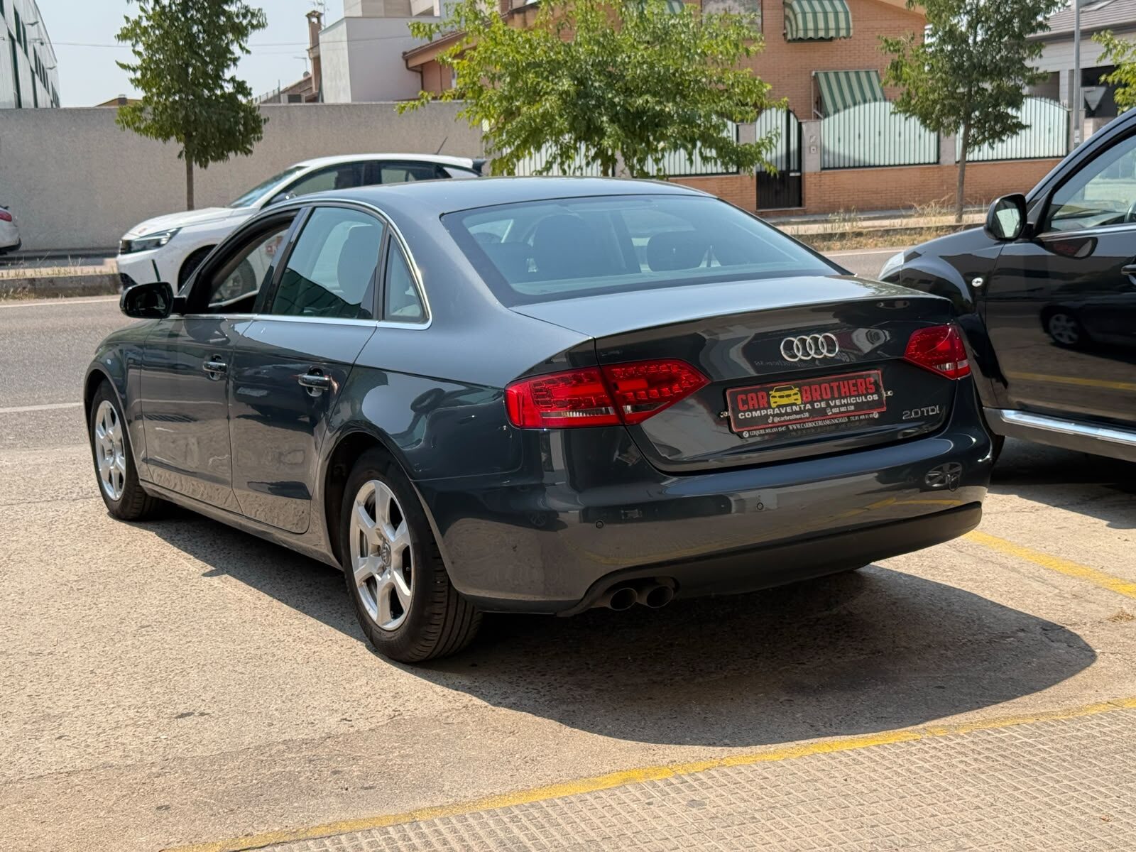 AUDI A4 2.0 TDI ATTRACTION