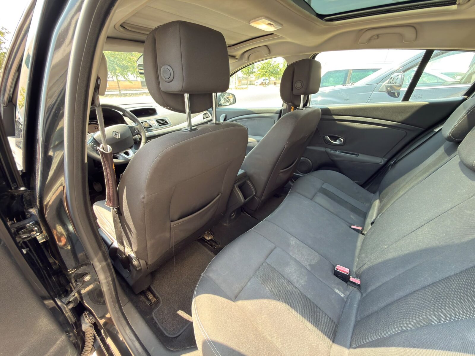 RENAULT Megane 1.9 dCi Dynamique