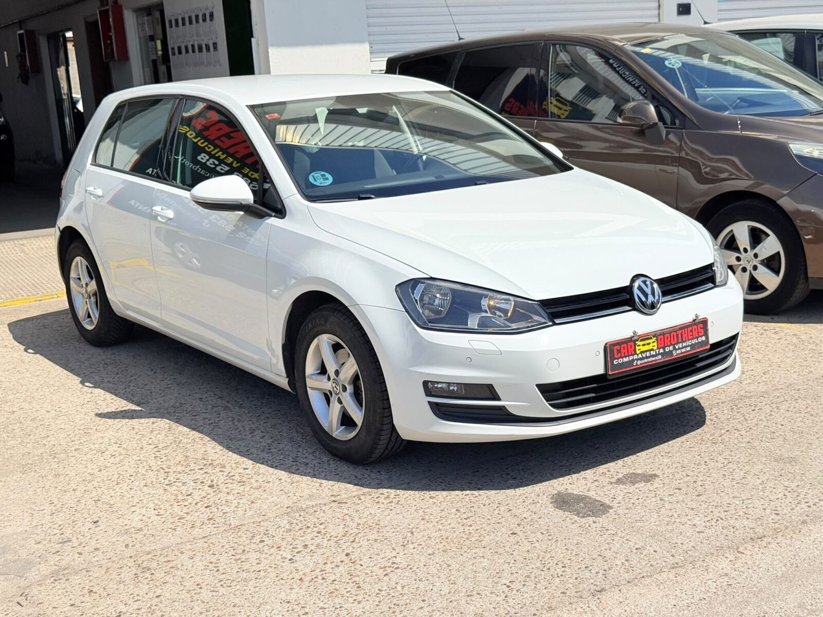 VOLKSWAGEN Golf 1.2 TSI EDITION TECH