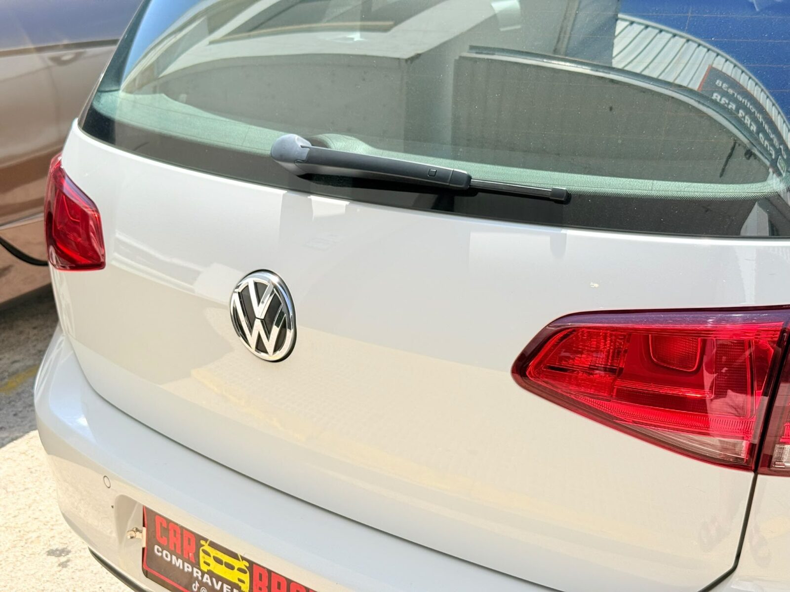 VOLKSWAGEN Golf 1.2 TSI EDITION TECH