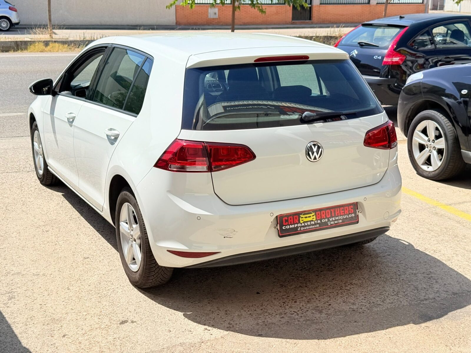 VOLKSWAGEN Golf 1.2 TSI EDITION TECH