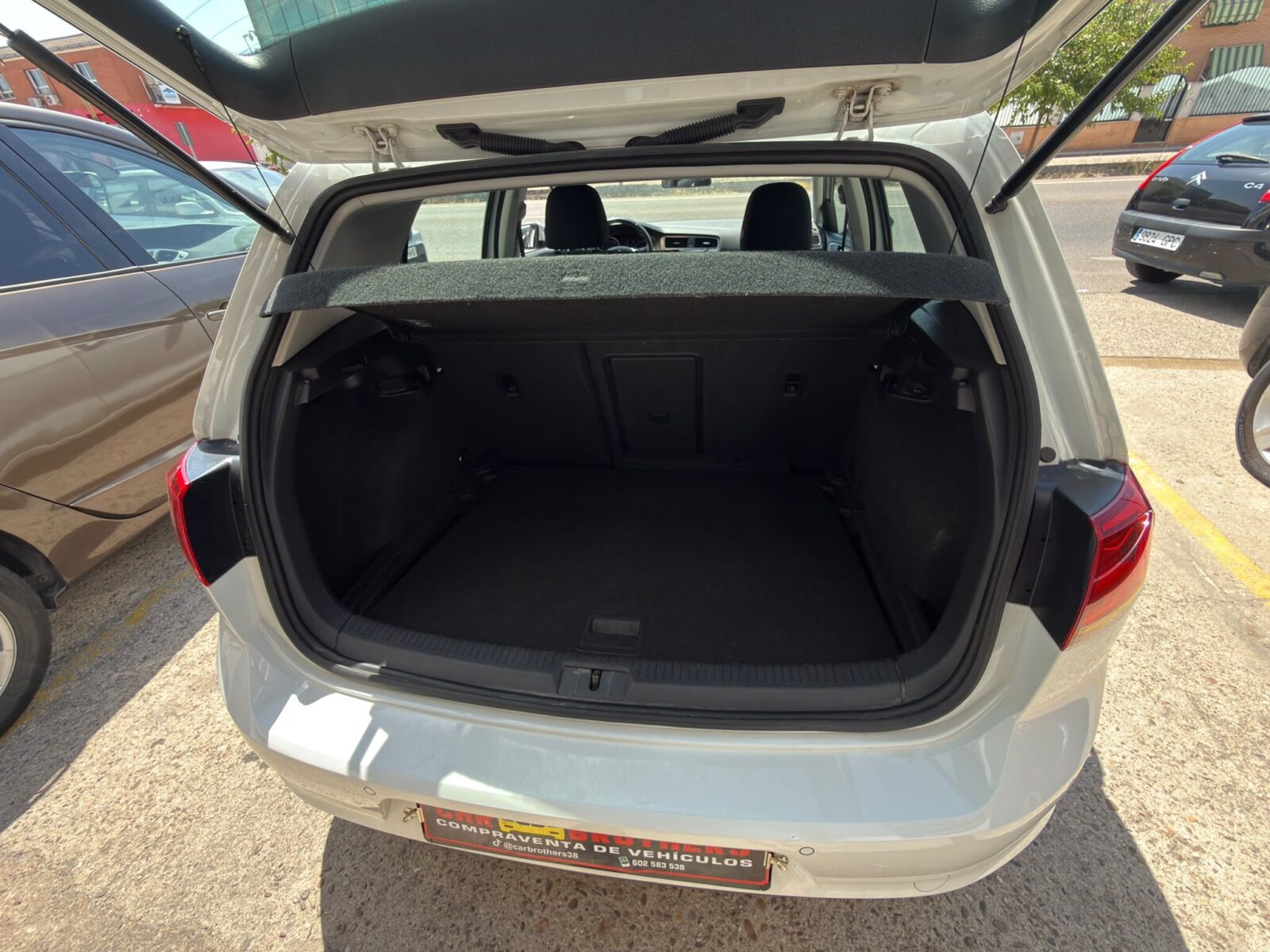 VOLKSWAGEN Golf 1.2 TSI EDITION TECH