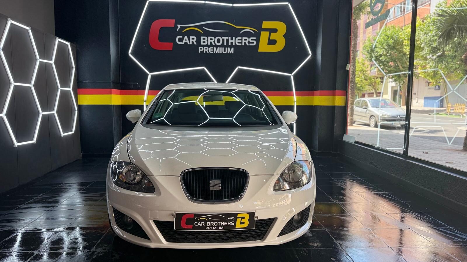 SEAT LEON 1.2 TSI EDITION TECH
