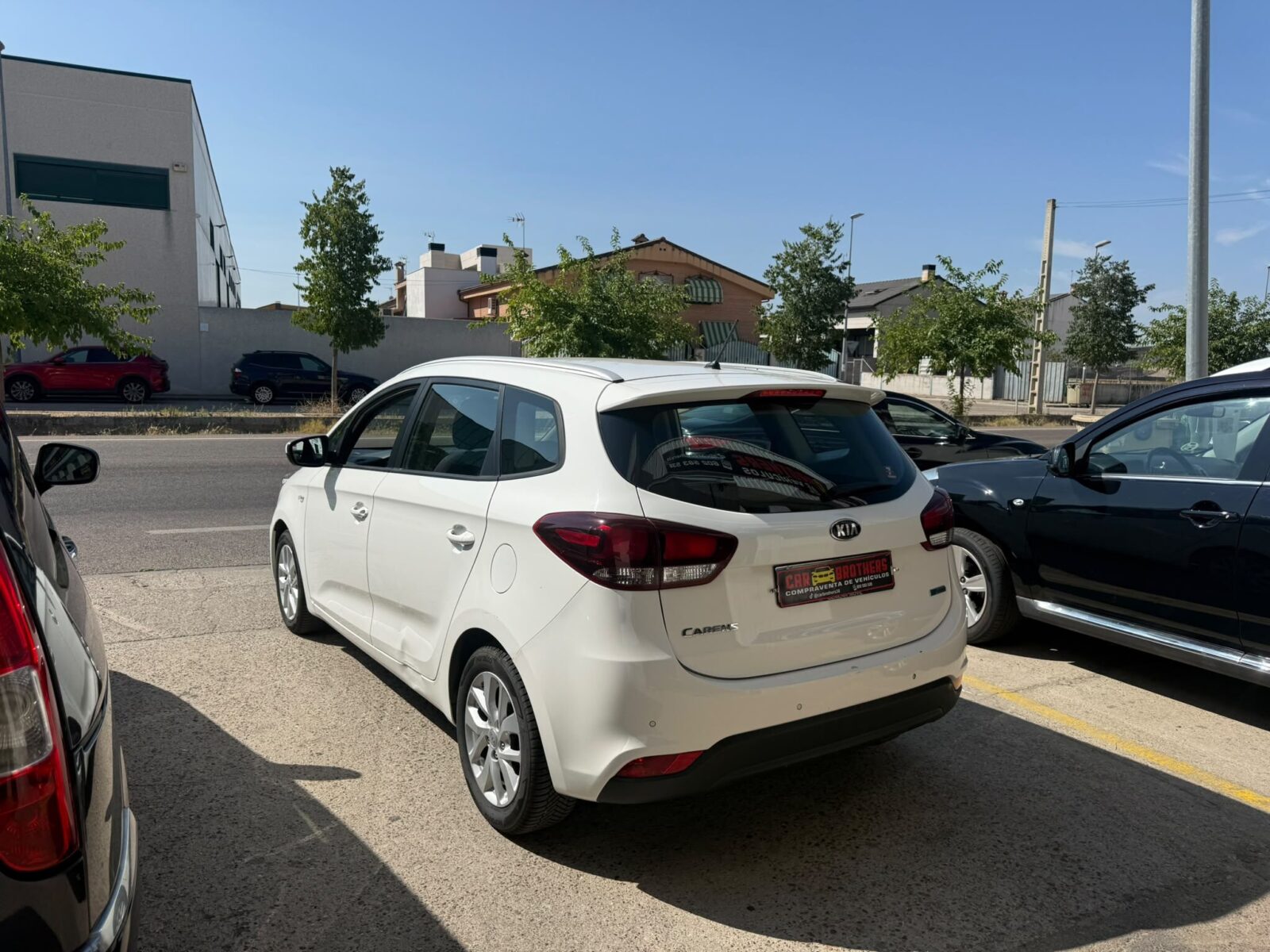 KIA KARENS CONCEPT 