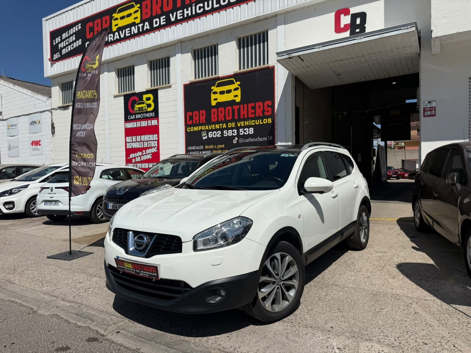 NISSAN QASQHAI+2 TEKNA PREMIUM