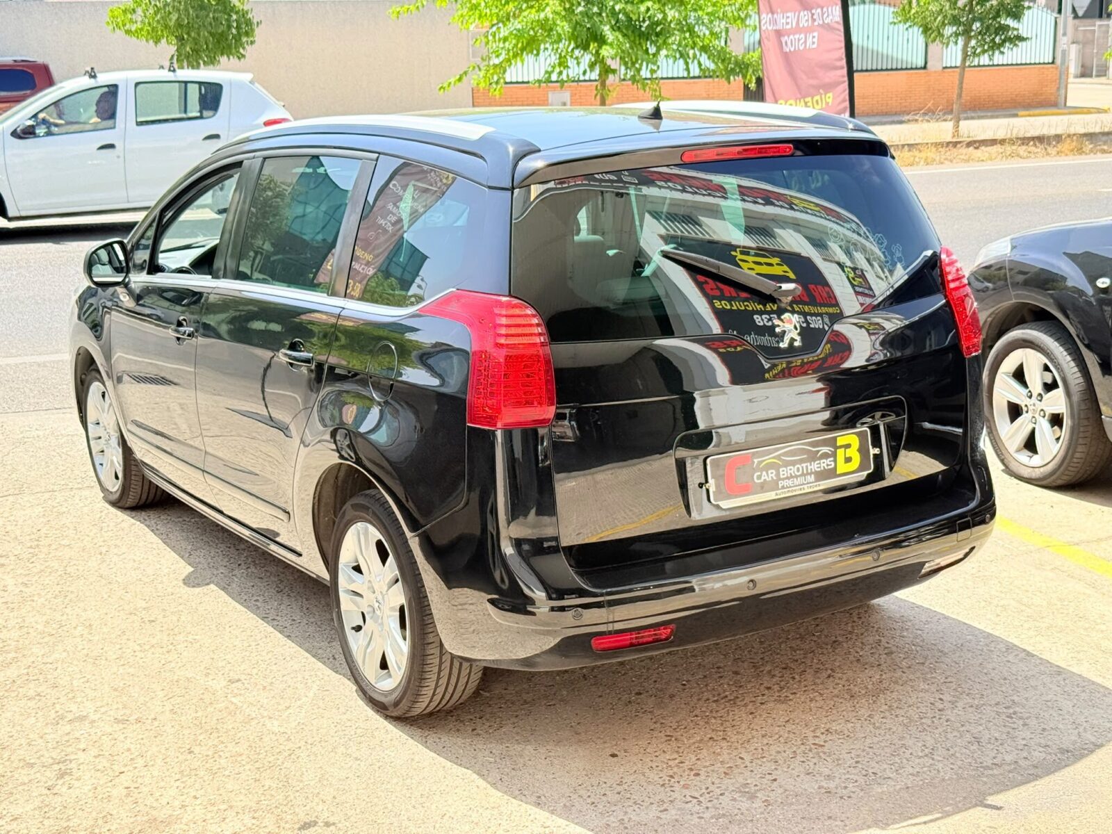 PEUGEOT 5008 2.0 HDI
