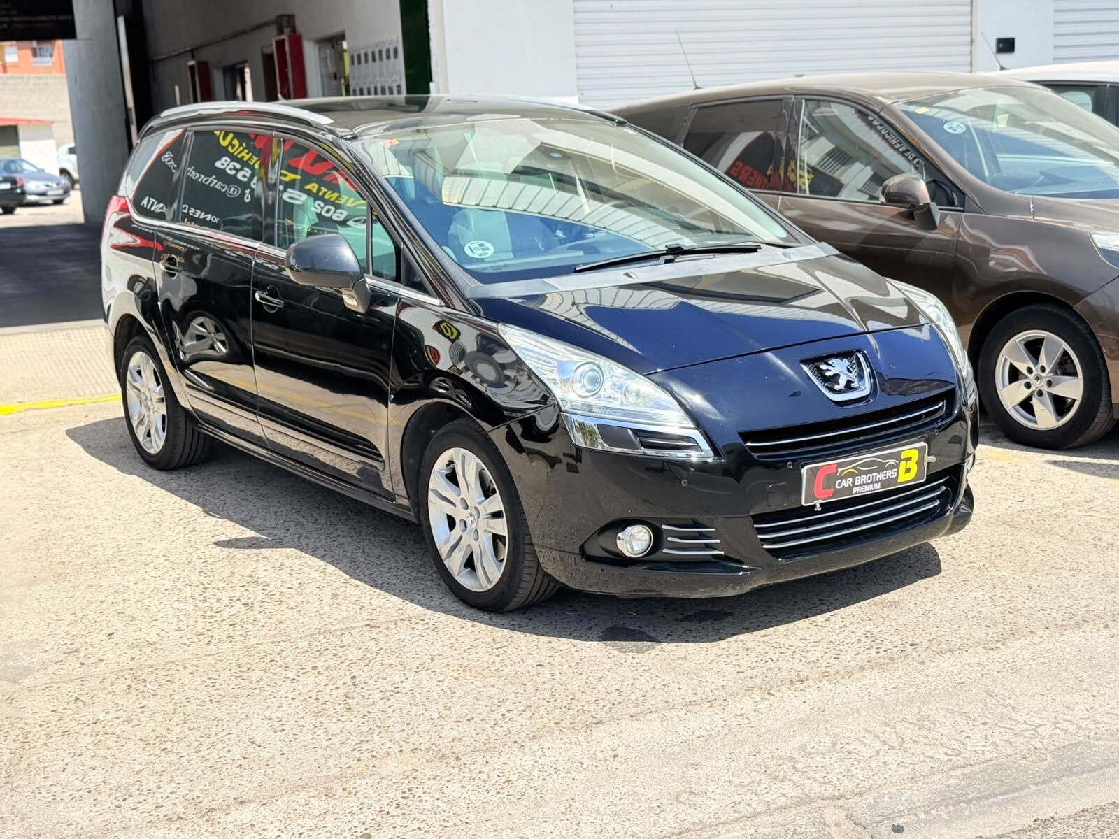 PEUGEOT 5008 2.0 HDI