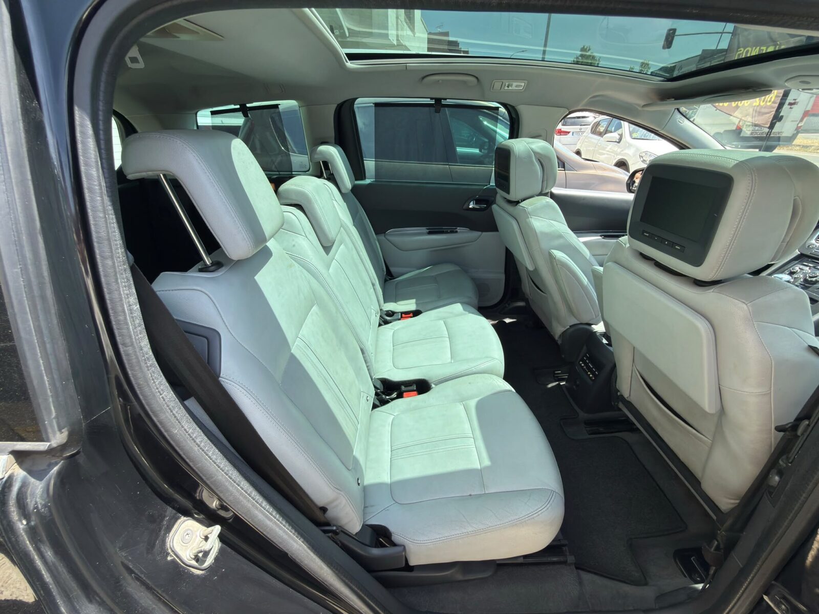PEUGEOT 5008 2.0 HDI