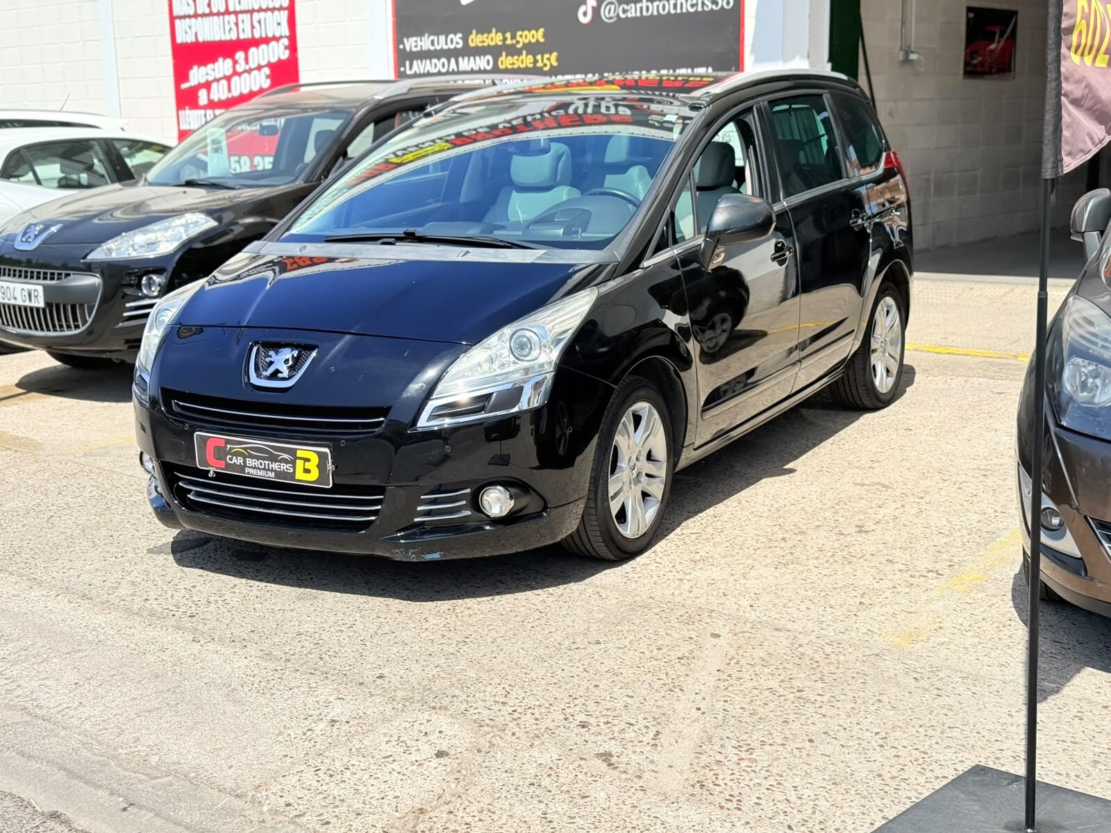 PEUGEOT 5008 2.0 HDI