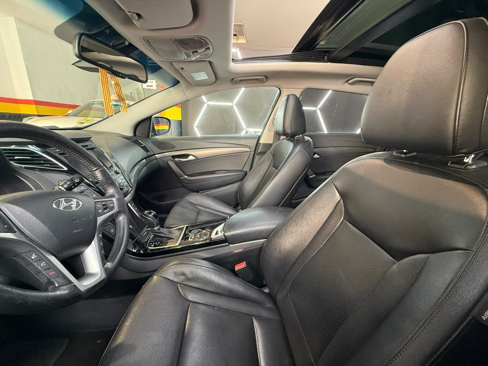 HYUNDAI I40 style