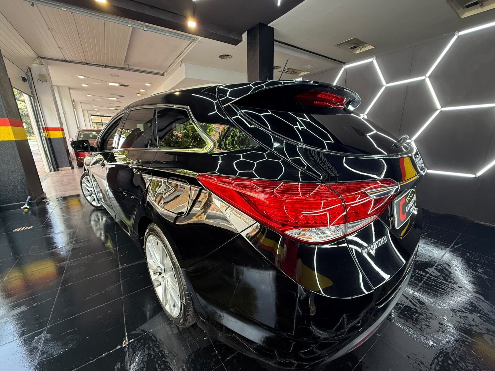 HYUNDAI I40 style
