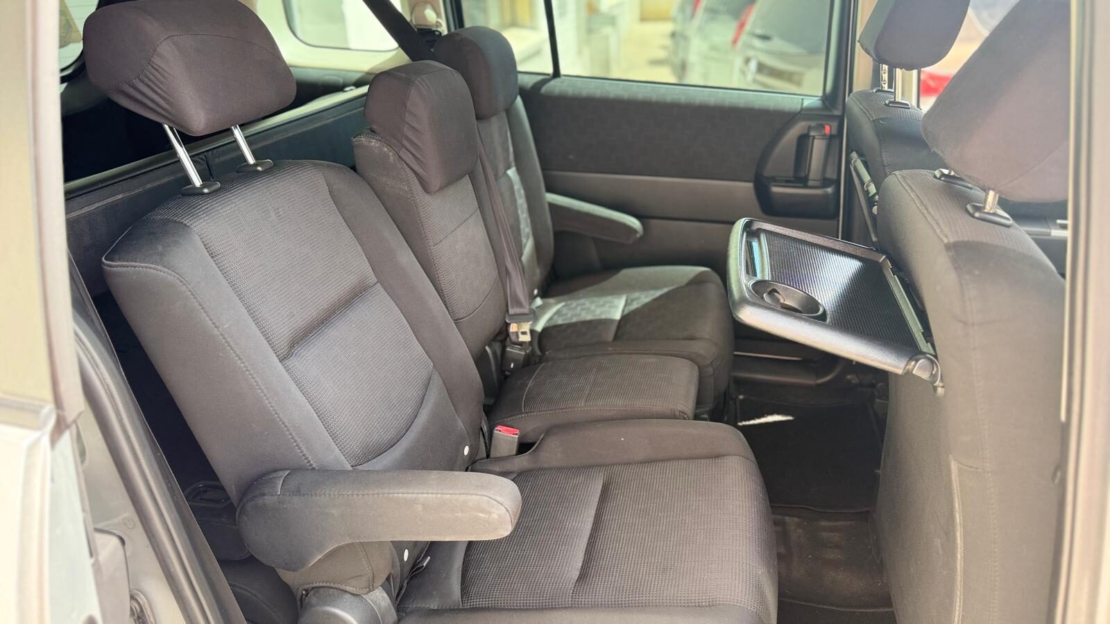 MAZDA 5 2.0 dynamic car play 
