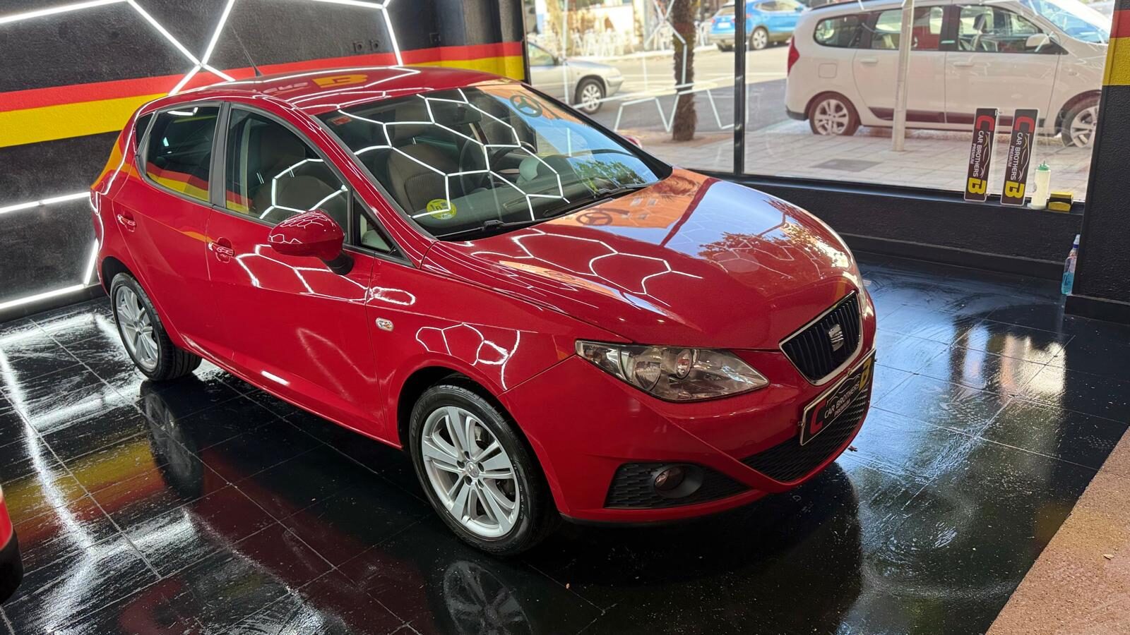 SEAT IBIZA 1.6 TDI Good Stuff