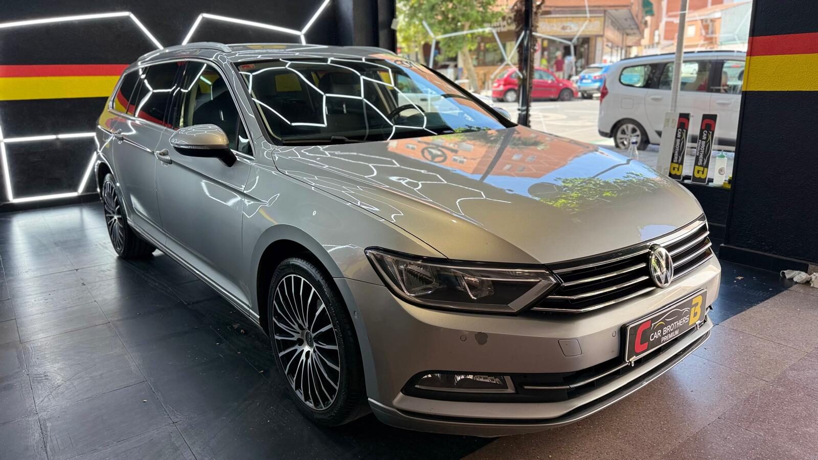 VOLKSWAGEN passat  2.0 TDI Comfortline BlueMotion Tech
