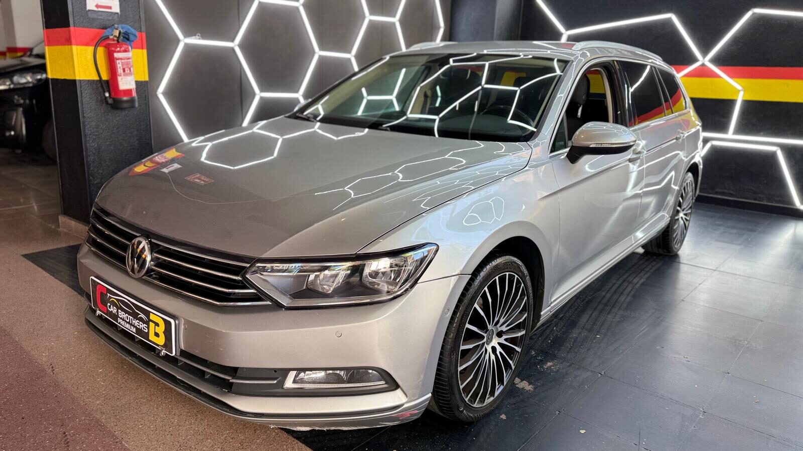 VOLKSWAGEN passat  2.0 TDI Comfortline BlueMotion Tech