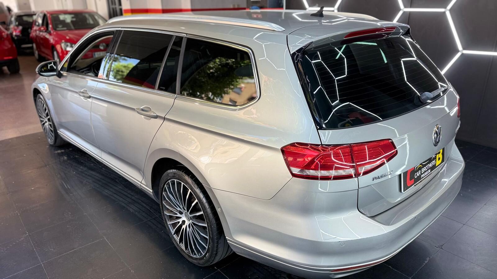 VOLKSWAGEN passat  2.0 TDI Comfortline BlueMotion Tech