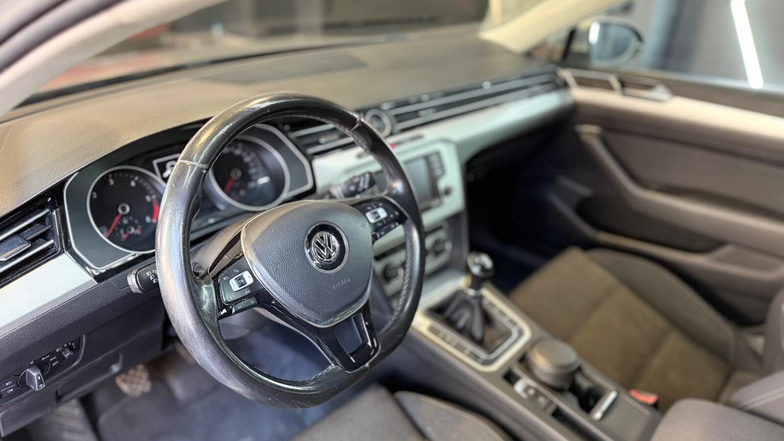 VOLKSWAGEN passat  2.0 TDI Comfortline BlueMotion Tech