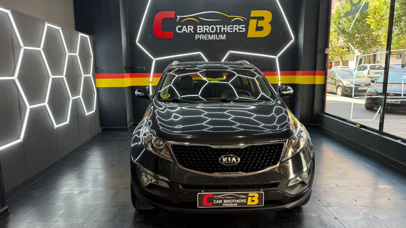 KIA Sportage X-TECH