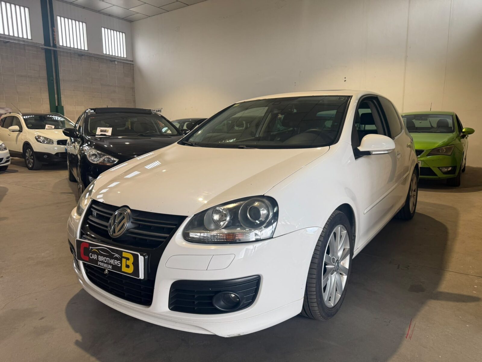 VOLKSWAGEN Golf GT SPORT