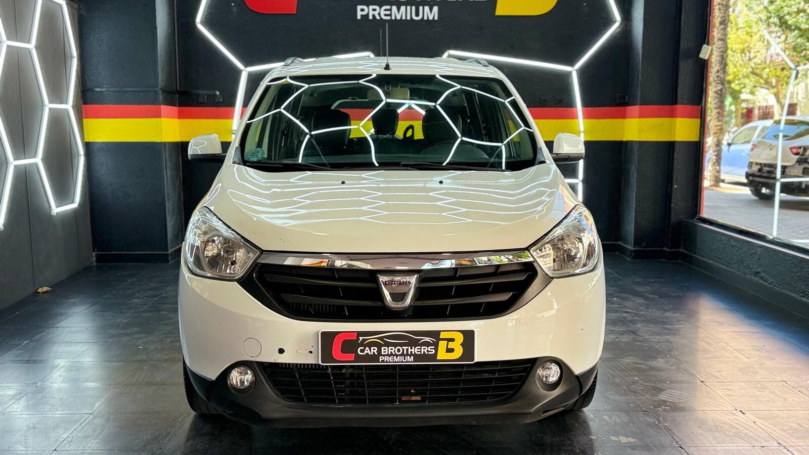 DACIA lodgy 1.5 dCi Diesel Laureate
