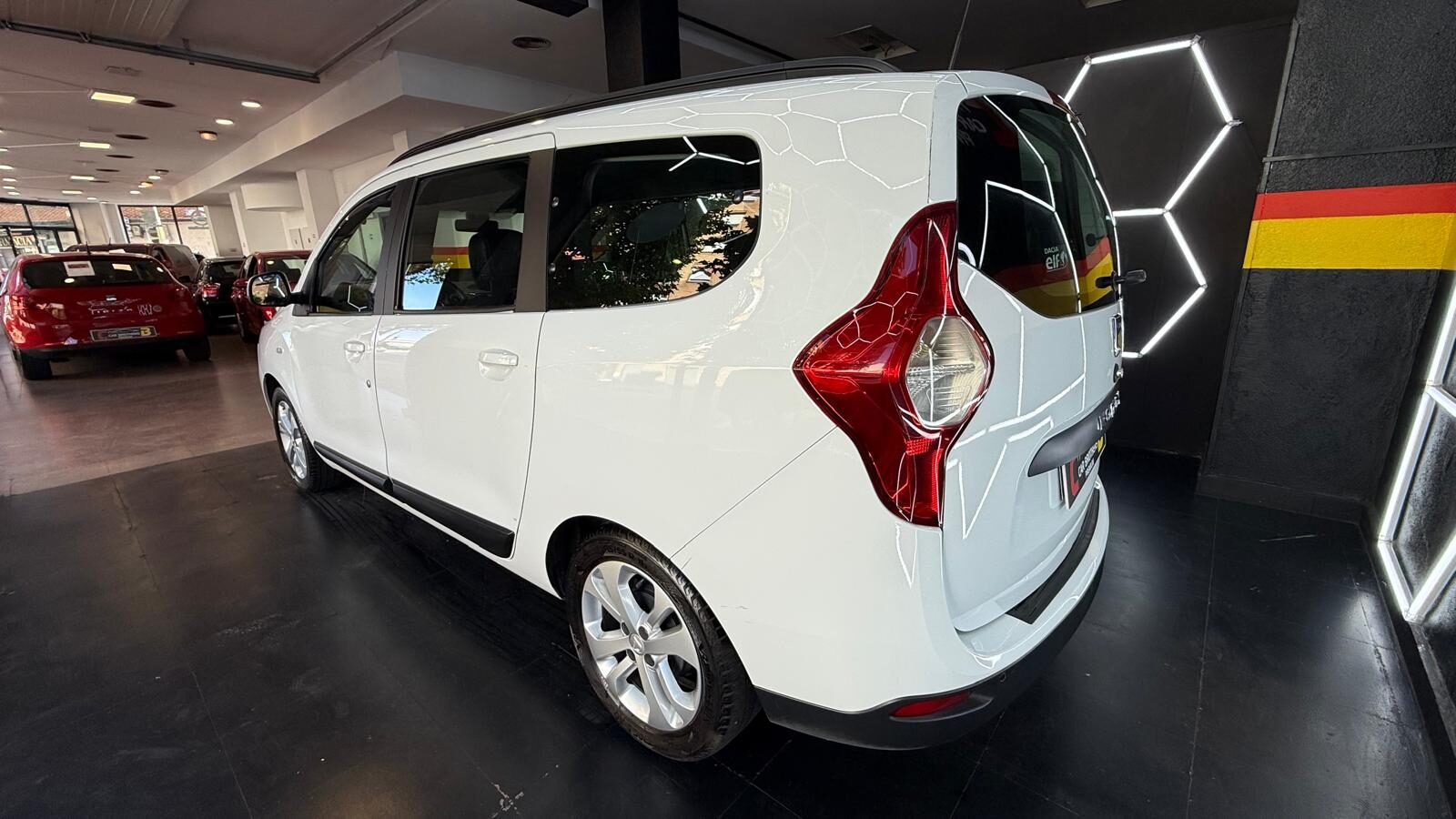 DACIA lodgy 1.5 dCi Diesel Laureate