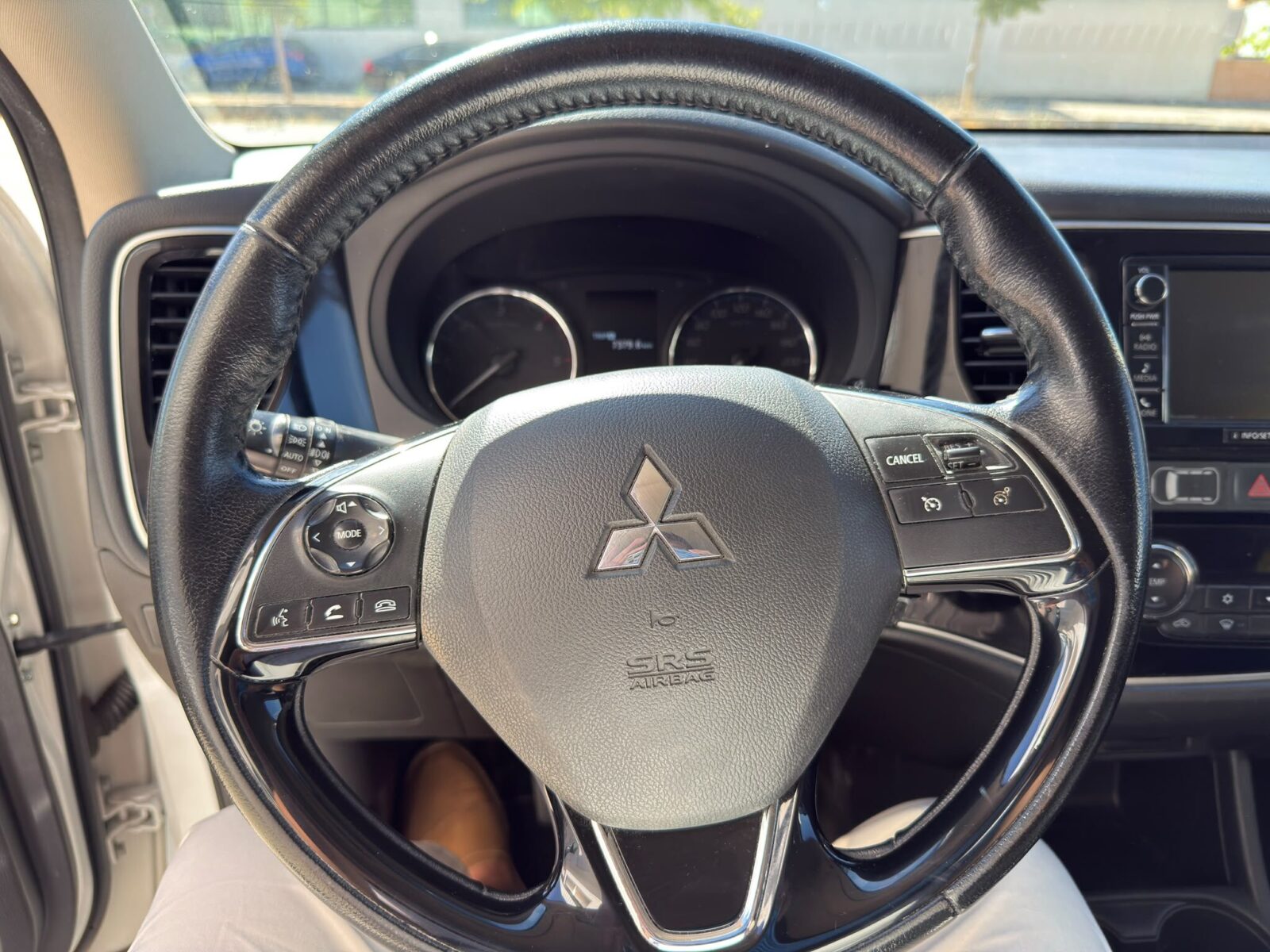 MITSUBISHI outlander 2.2 DI-D Motion 2WD