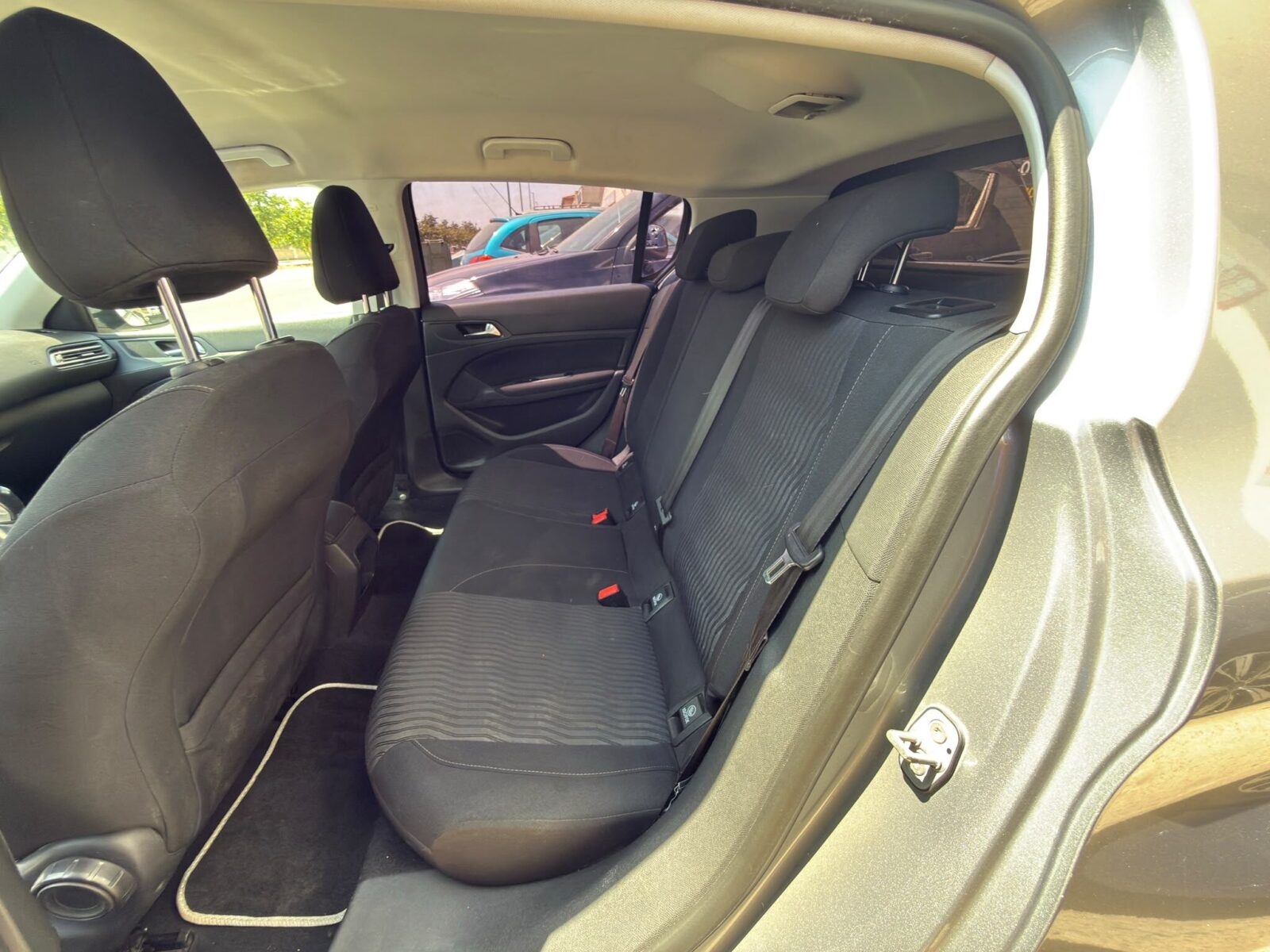 PEUGEOT 308 1.6 HDI ACTIVE