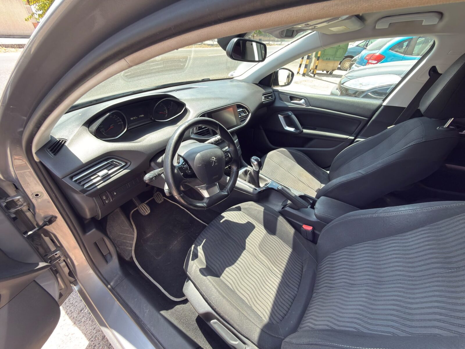 PEUGEOT 308 1.6 HDI ACTIVE