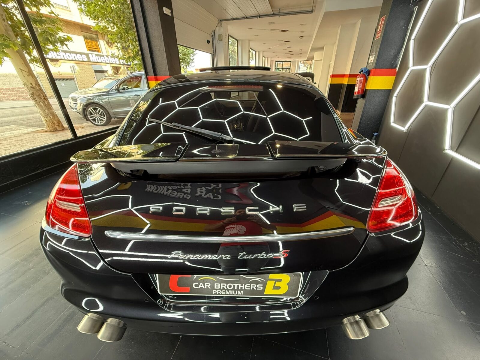 PORSCHE Panamera TURBO S