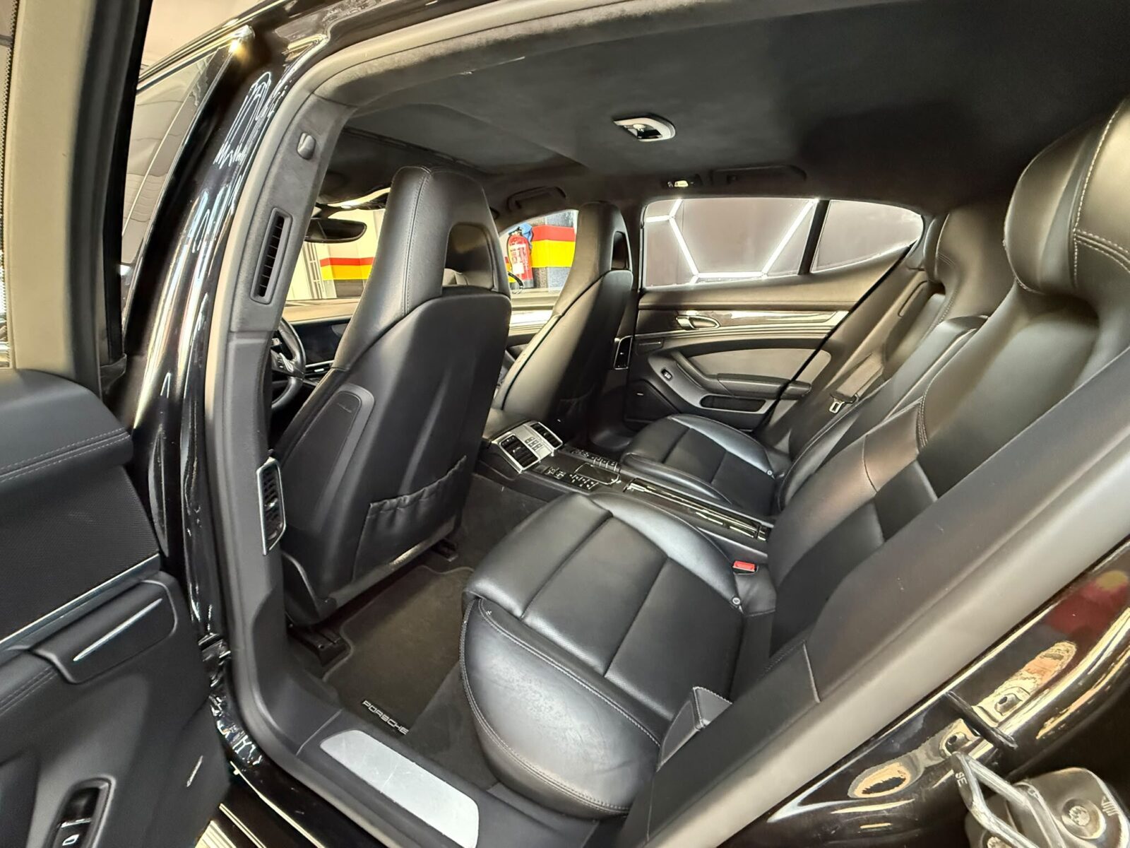 PORSCHE Panamera TURBO S