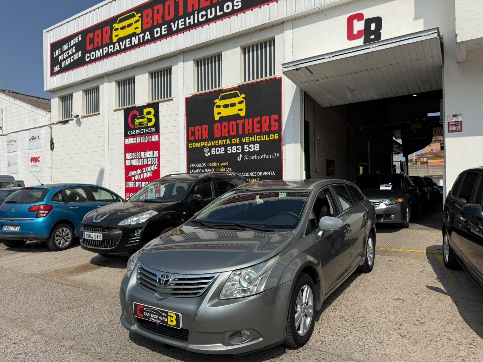 TOYOTA AVENSIS ACTIVE