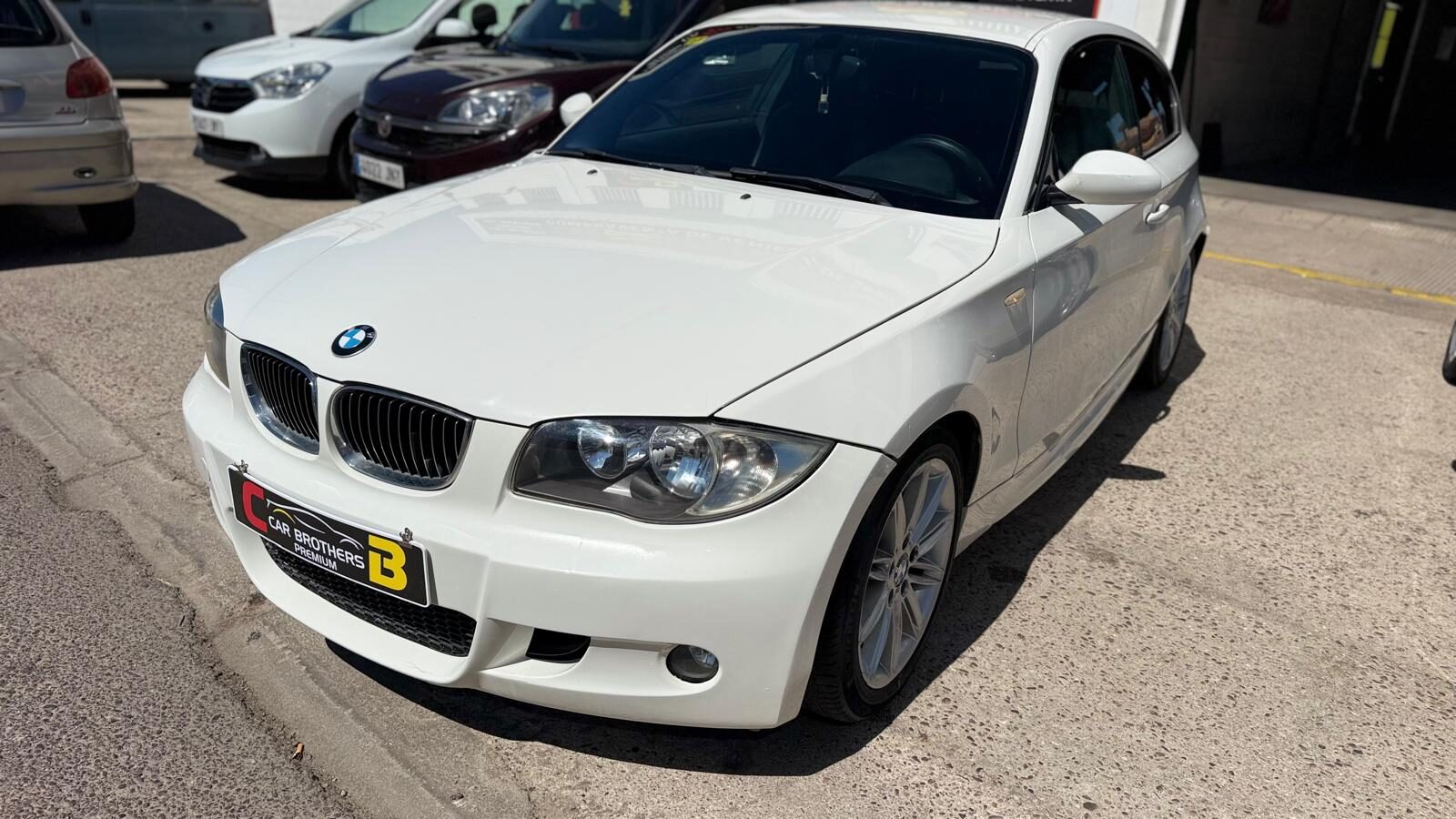 BMW Serie 1 116d paq M