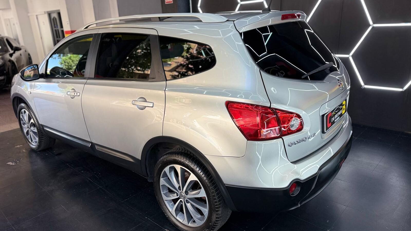 NISSAN QASQHAI+2 TECNA SPORT 