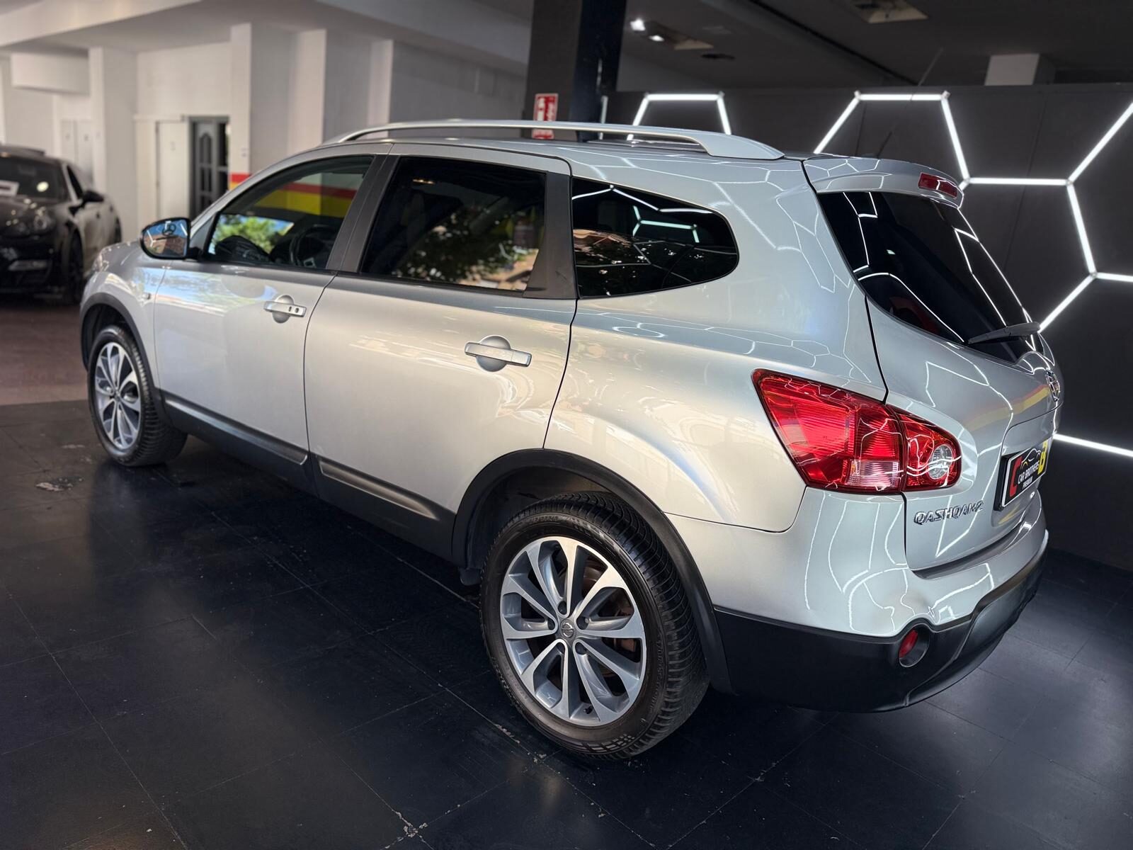 NISSAN QASQHAI+2 TECNA SPORT 