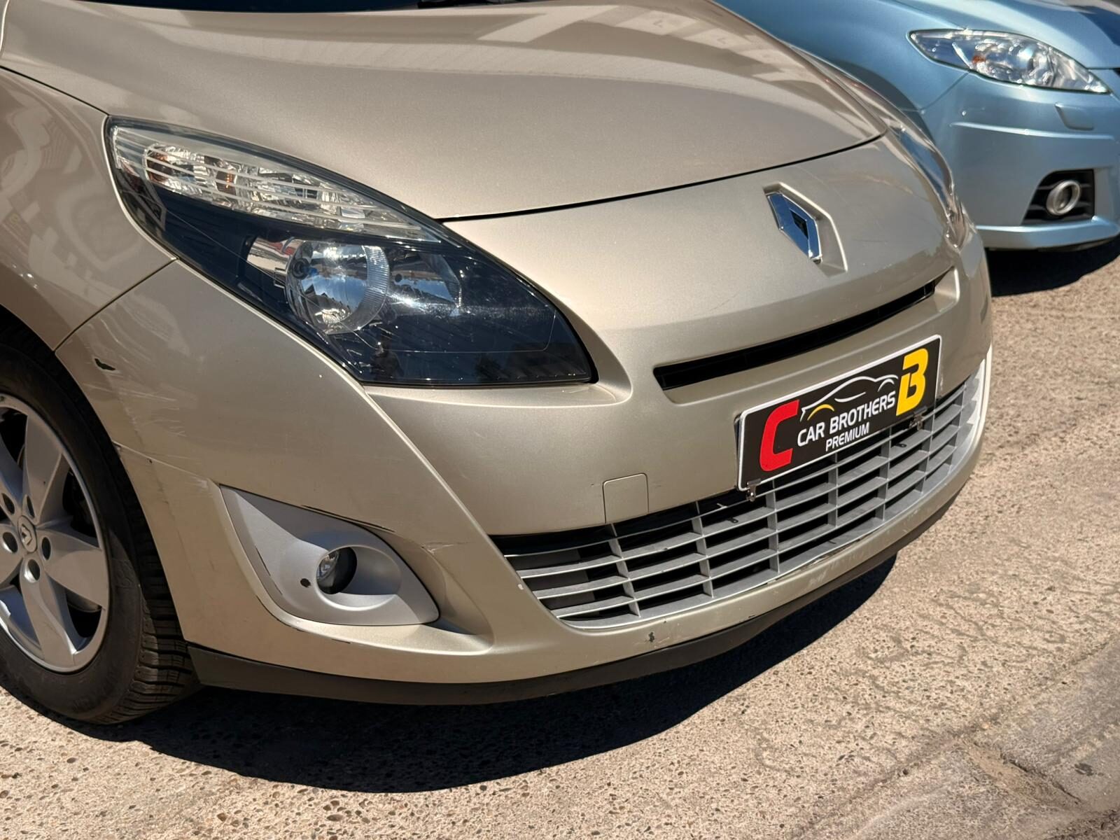 RENAULT grand scenic 1.5 dci dynamique