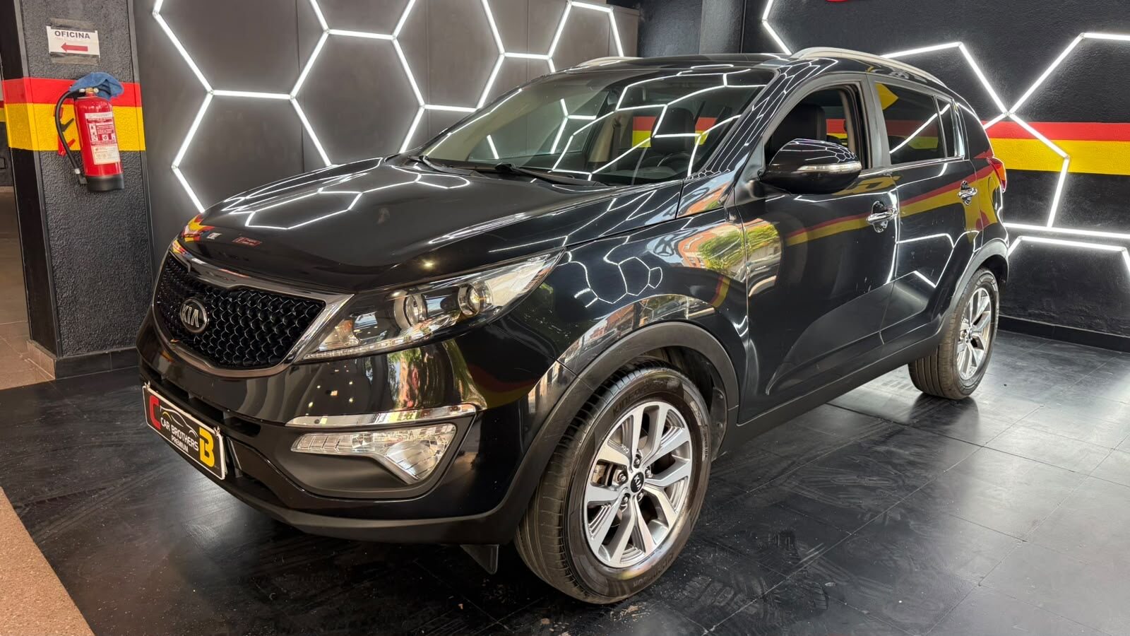 KIA Sportage X-TECH