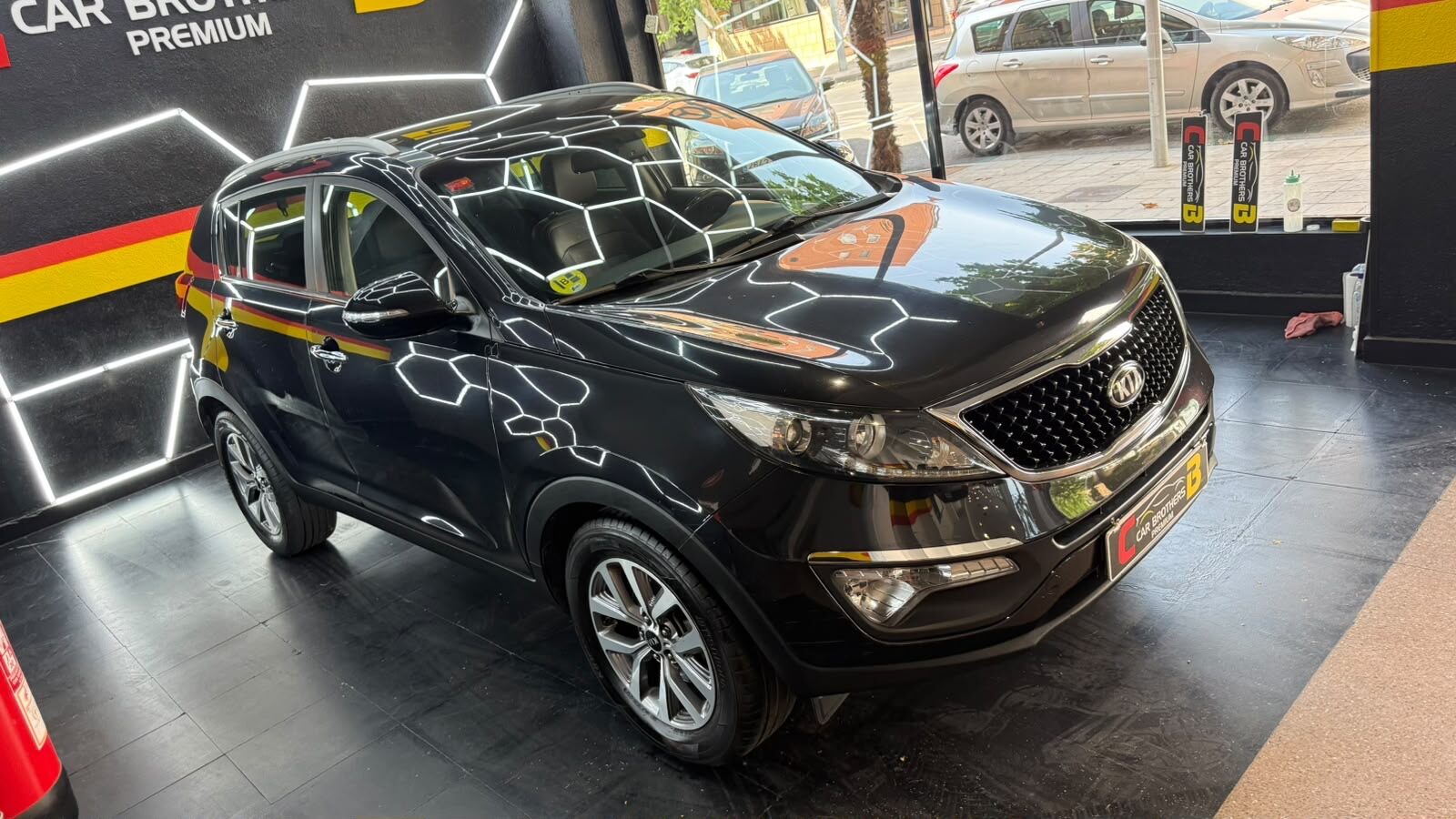 KIA Sportage X-TECH