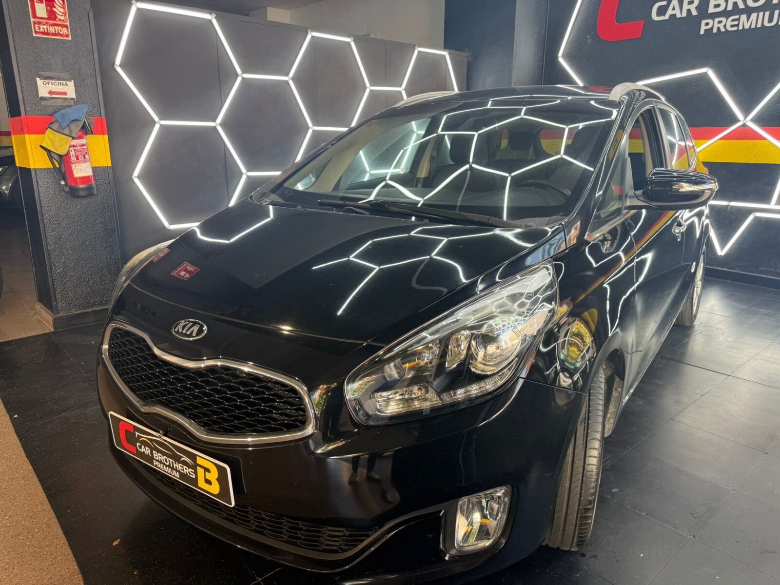 KIA CARENS drive