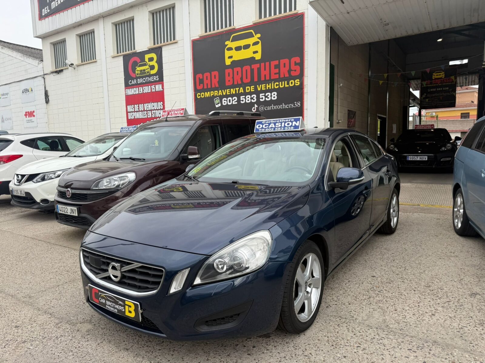 VOLVO S60 MOMENTUM