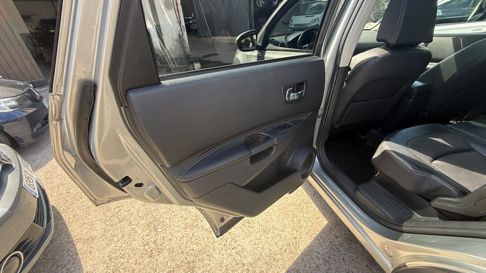 NISSAN QASQHAI+2 TEKNA PREMIUM