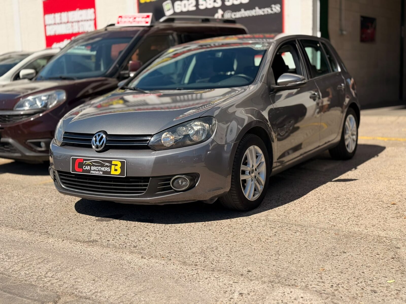 VOLKSWAGEN Golf 1.4 TSI SPORT