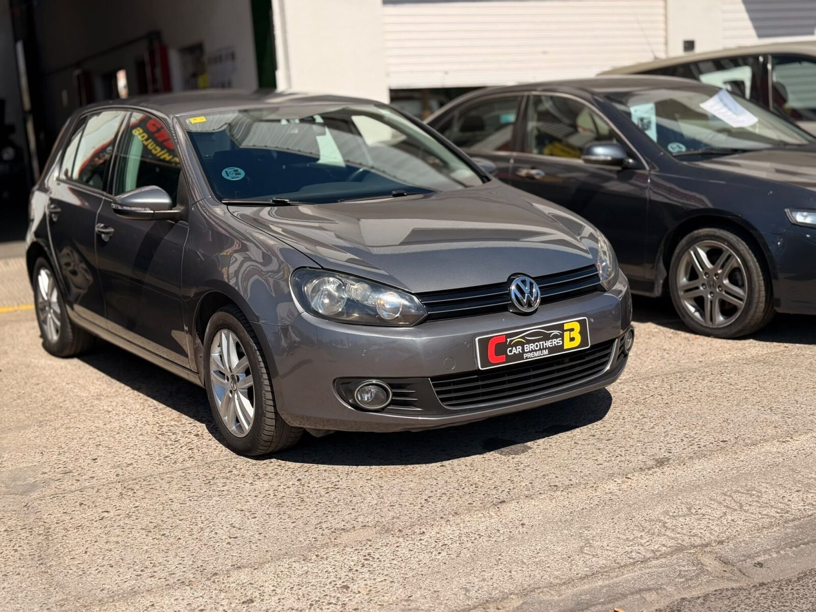 VOLKSWAGEN Golf 1.4 TSI SPORT