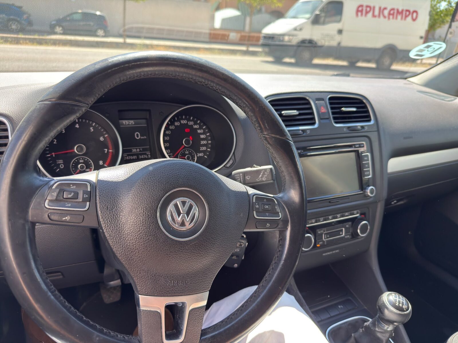VOLKSWAGEN Golf 1.4 TSI SPORT