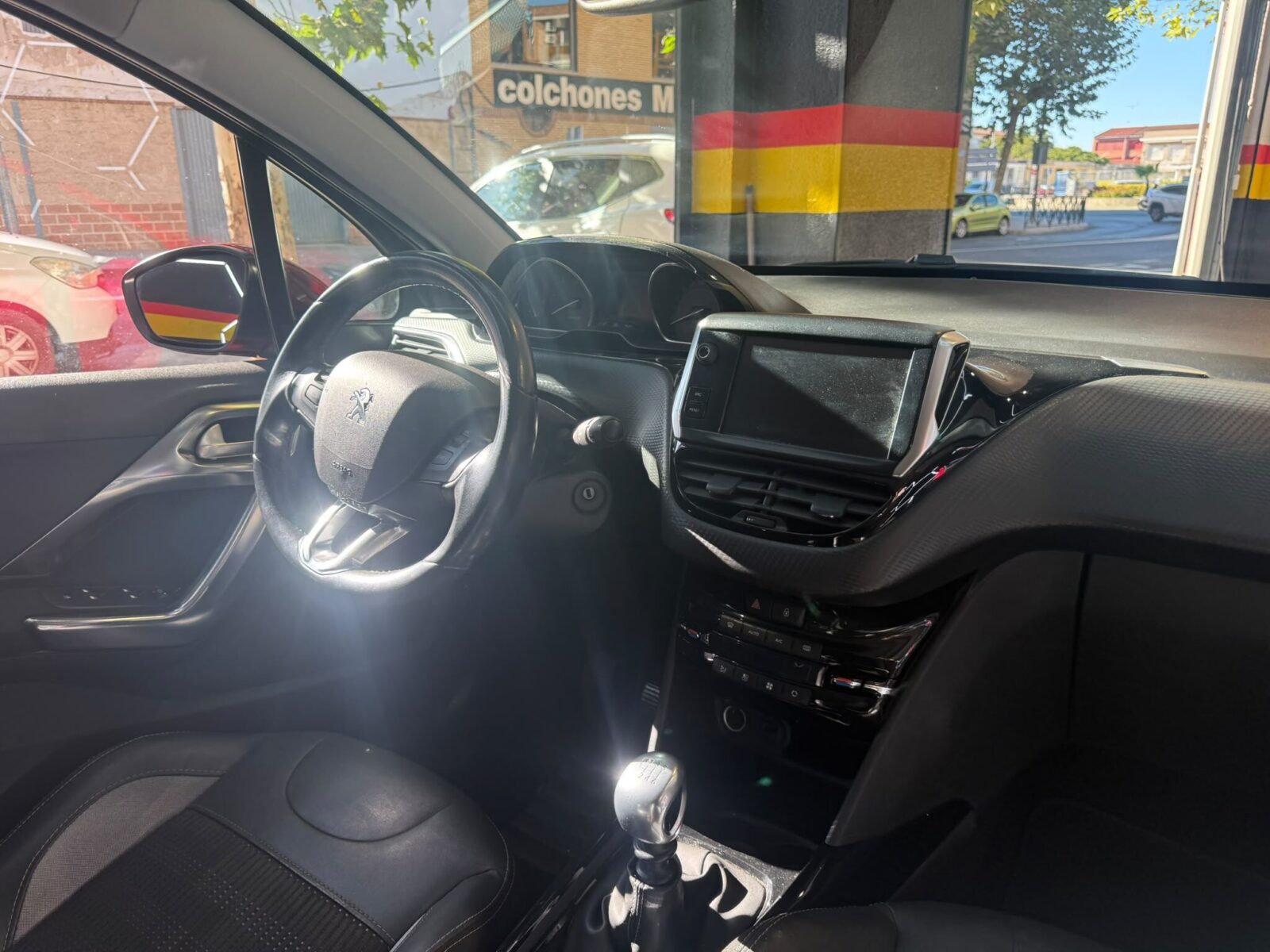 PEUGEOT 2008 ALLURE